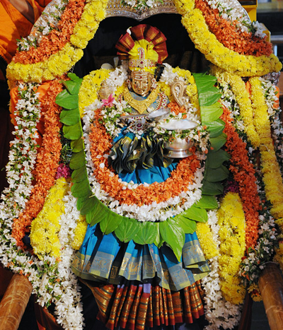 Information about navaratri special goddess annapurna devi shodashopachara puja vidhi step by step instructions procedure with mantras shodashopachara puja